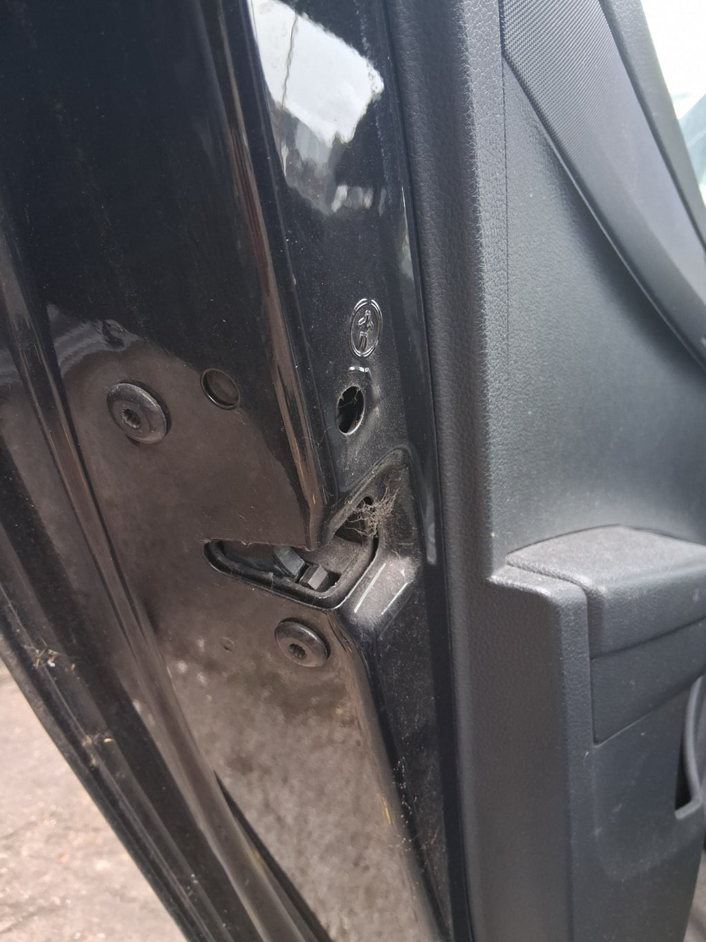 2020 SKODA FABIA MK3 NJ NSR PASSENGER SIDE REAR LEFT DOOR LOCK MECHANISM