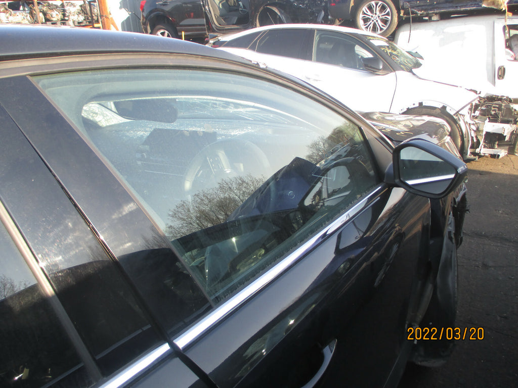 CITROEN C4 MK3 2021 OSF DRIVER SIDE FRONT DOOR WINDOW GLASS