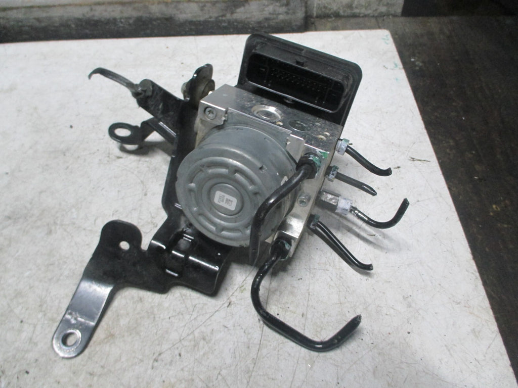 KIA PICANTO MK3 2020 1.0 PETROL ABS PUMP MODULATOR 58900G6970