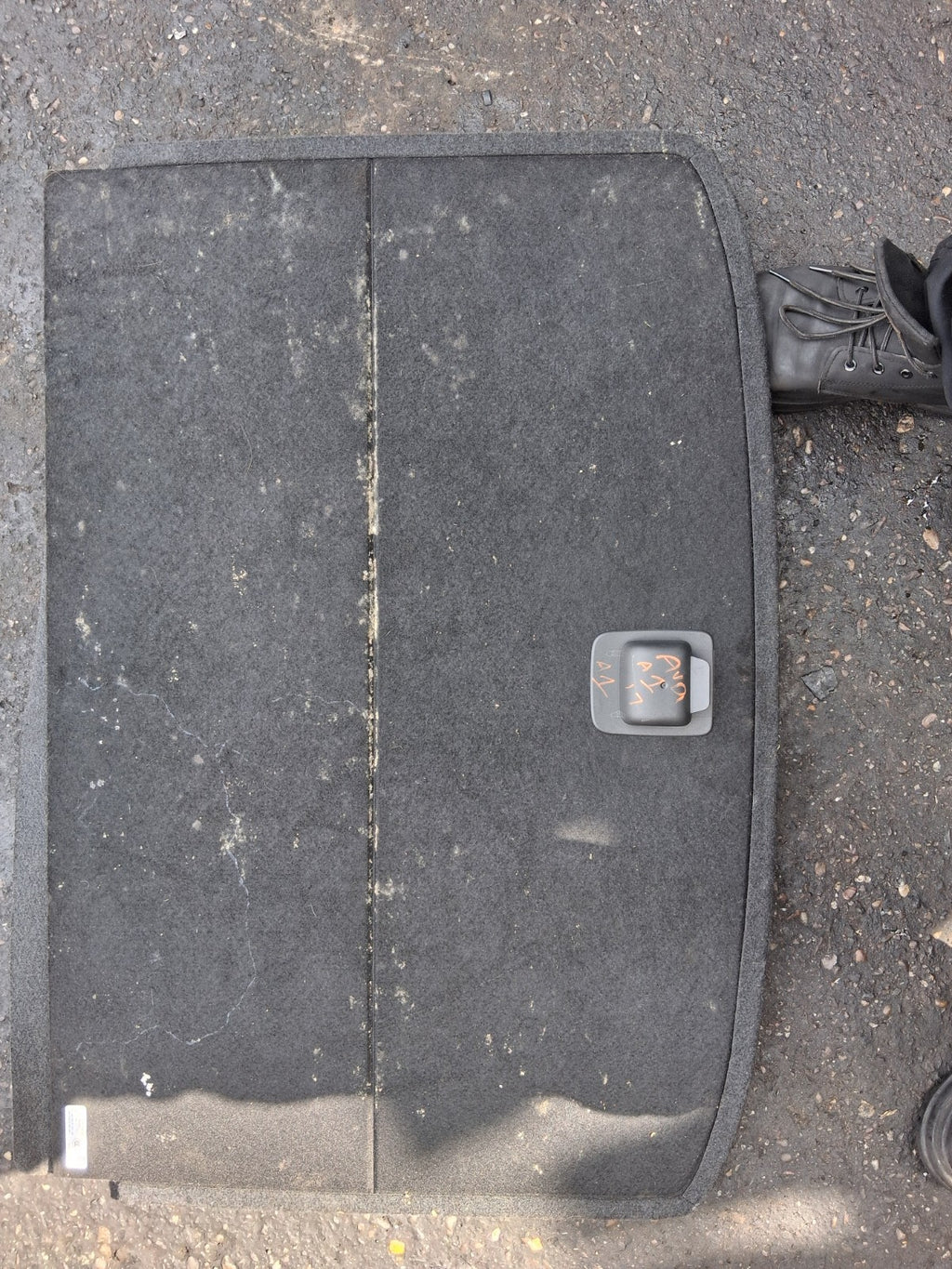 2017 AUDI A1 8X REAR BOOT CARPET FLOOR COVER