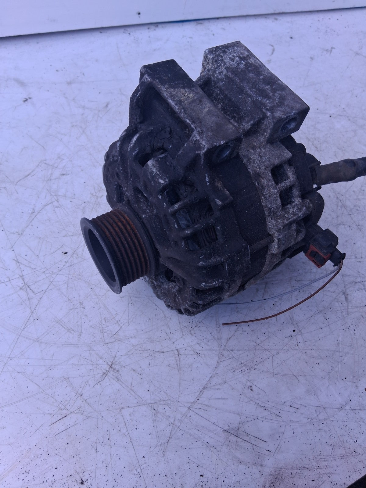 VAUXHALL ZAFIRA ALTERNATOR F000BL1973