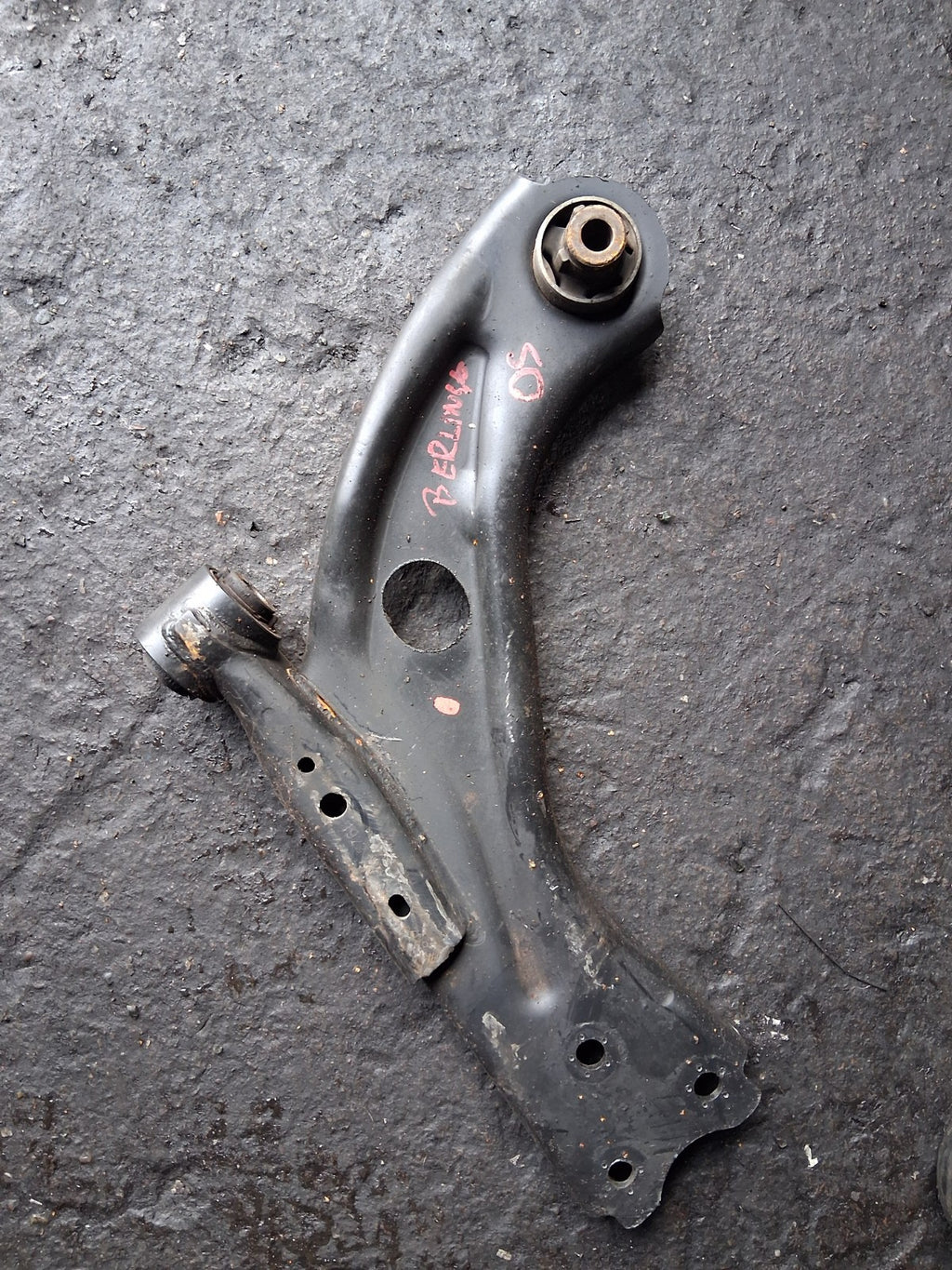 2018 CITROEN BERLINGO MK2 1.6 DIESEL OS DRIVER SIDE RIGHT WISHBONE ARM