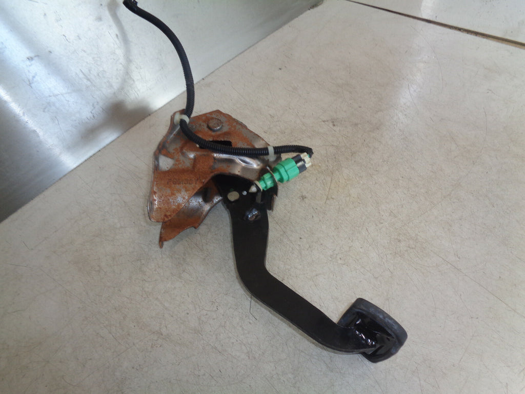 HONDA JAZZ MK3 FOOT BRAKE PEDAL ASSEMBLY BOX UNIT
