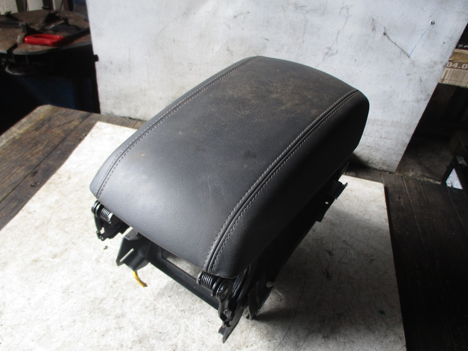 FORD GALAXY MK4 2020 LEATHER CENTRE CONSOLE ARMREST