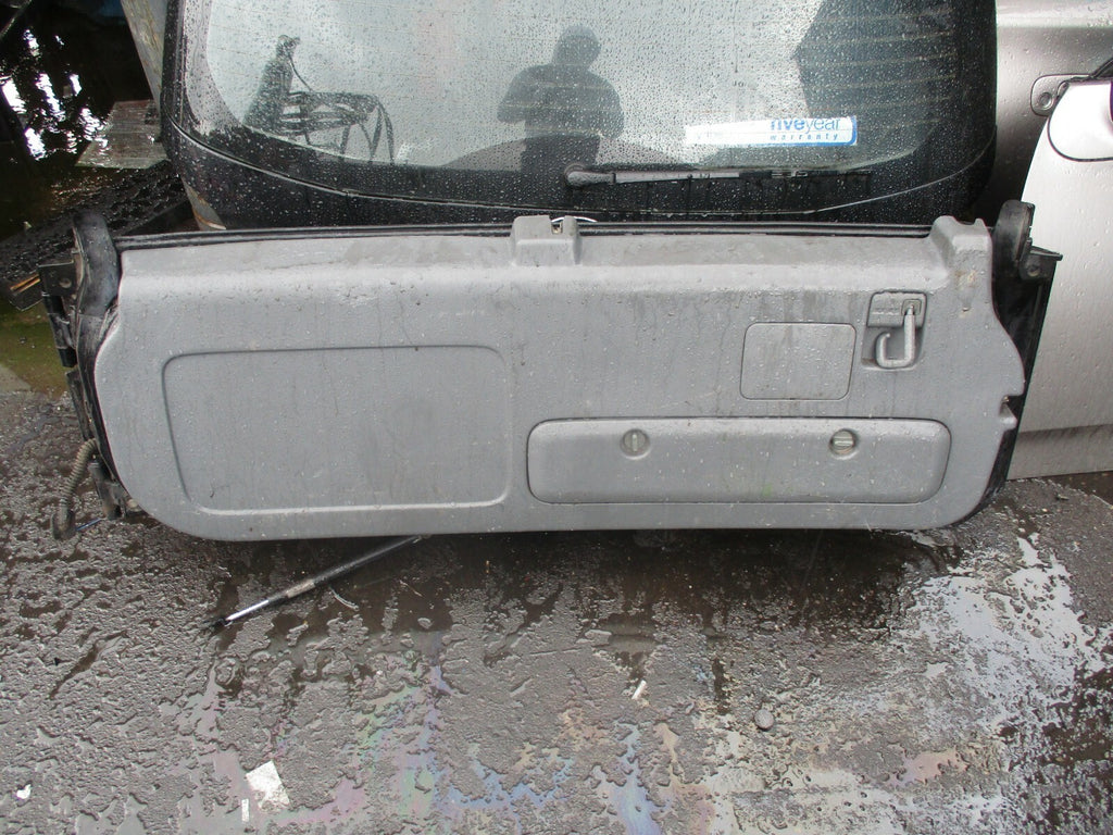 HONDA CRV MK1 REAR BOTTOM BOOTLID TAILGATE & WHEEL HOLDER BLACK