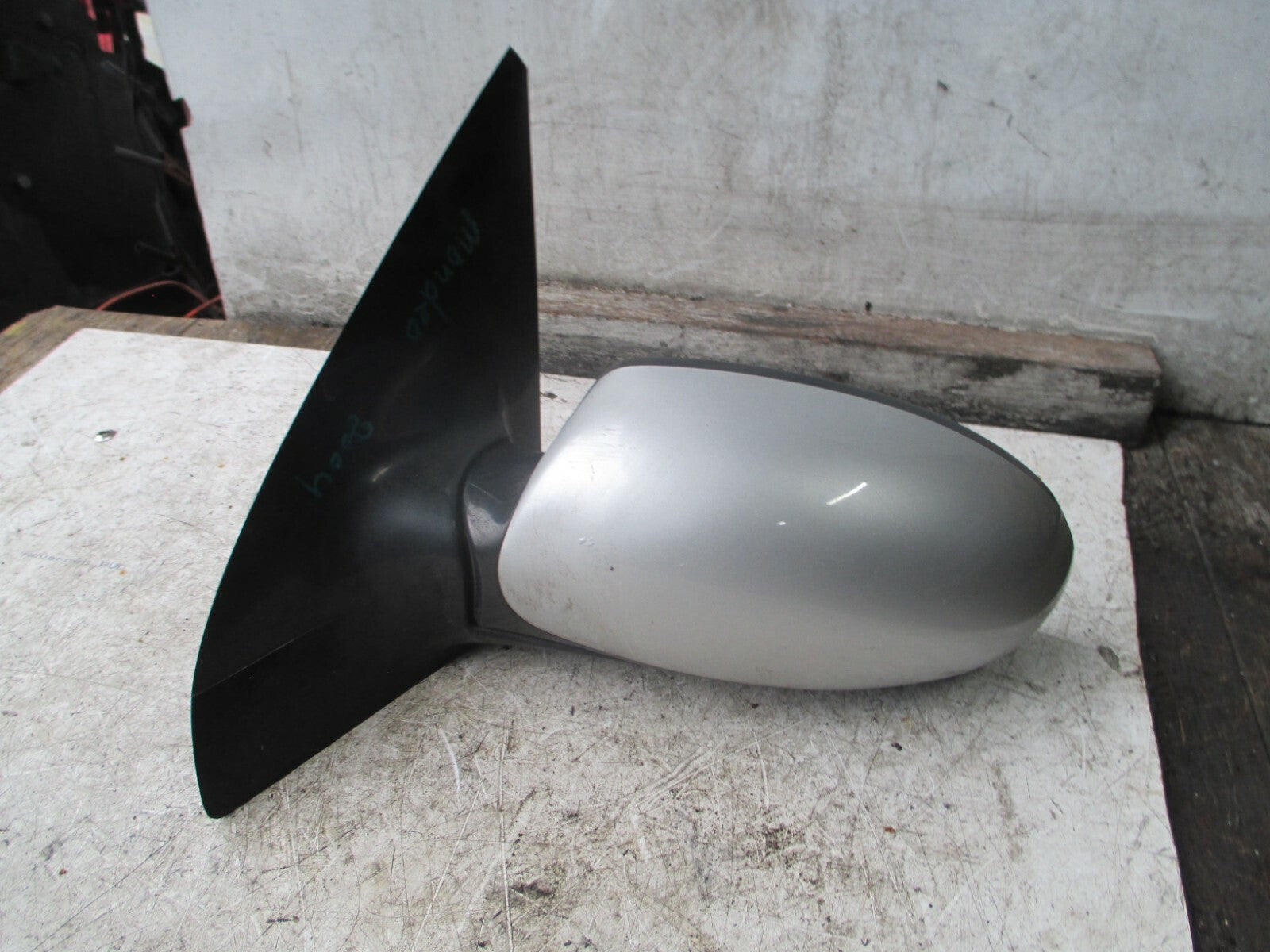 FORD MONDEO MK3 2004 NSF PASSENGER FRONT ELECTRIC WING MIRROR SILVER