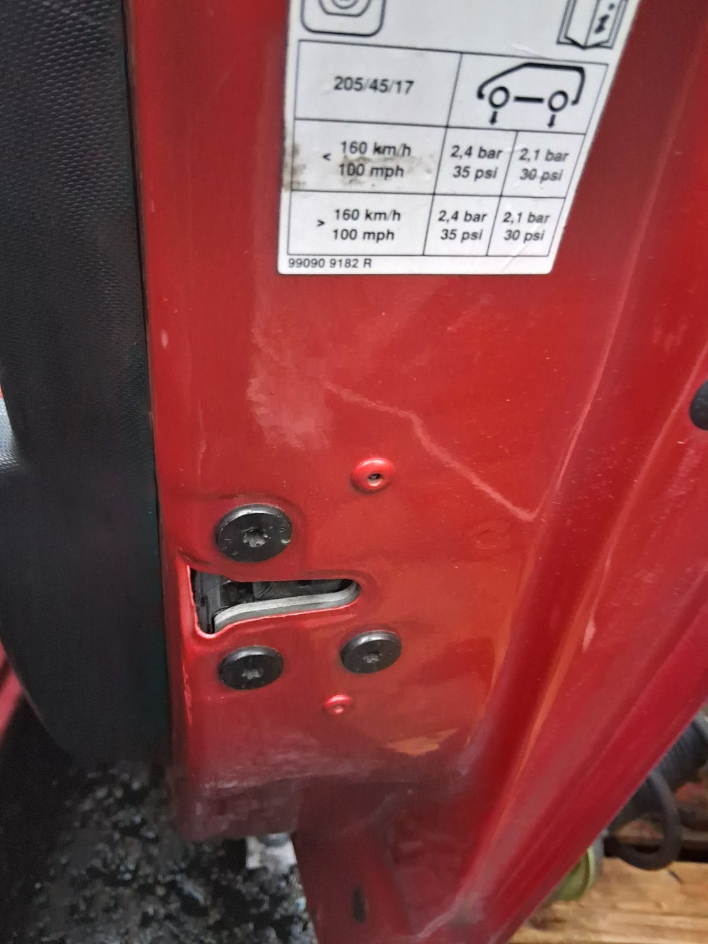 2013 RENAULT CLIO X98 MK4 OSF DRIVER SIDE FRONT RIGHT DOOR LOCK MECHANISM