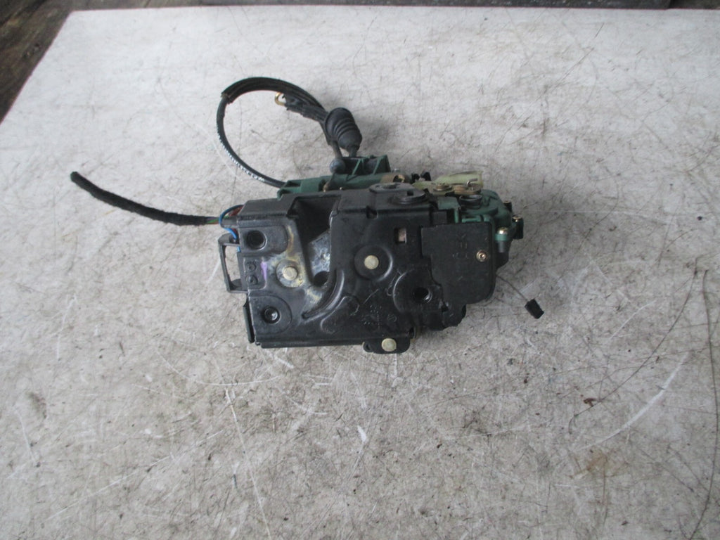 VW VOLKSWAGEN GOLF OSR DRIVER SIDE REAR DOOR LOCK