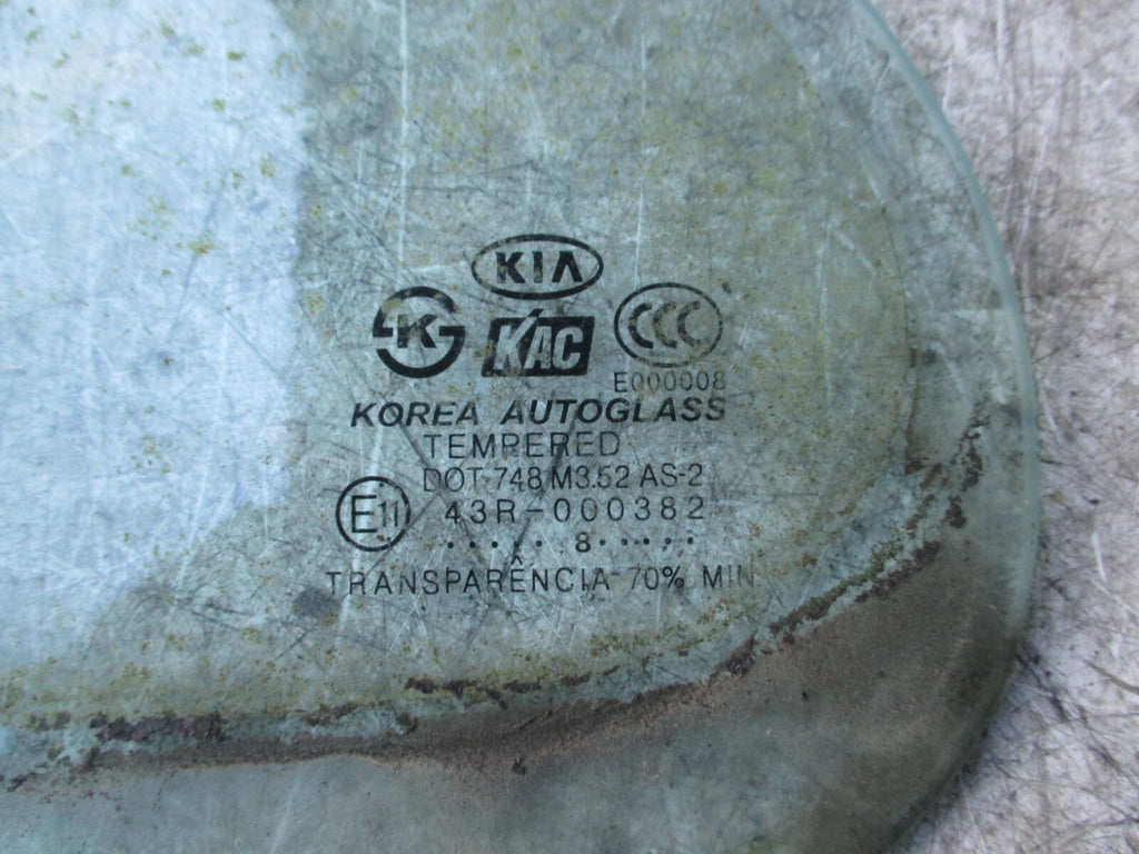 KIA SORENTO 2008 MK1 NSR REAR PASSENGER SIDE QUARTER WINDOW GLASS