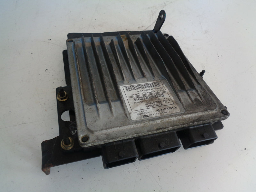 RENAULT MEGANE MK2 ENGINE CONTROL MODULE UNIT 8200399038