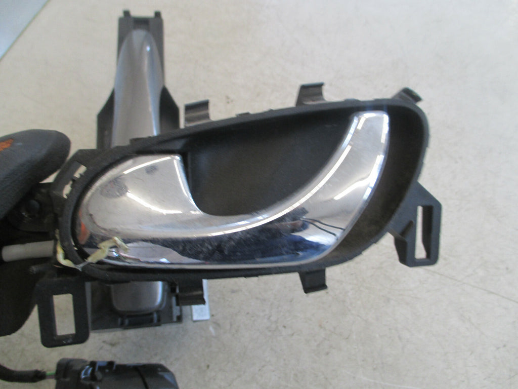 NISSAN QASHQAI J11 2017 NSR PASSENGER SIDE REAR EXTERIOR DOOR LOCK HANDLE UNIT