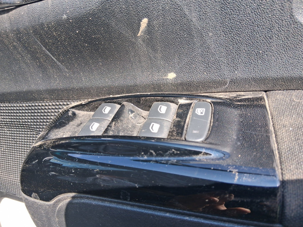 2023 CITREOEN C3 MK3 OSF DRIVER SIDE FRONT WINDOW CONTROL SWITCH