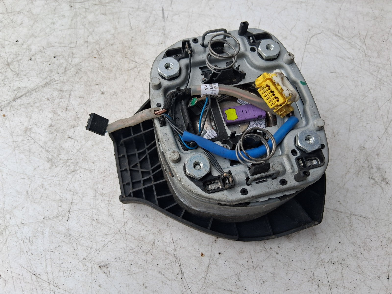 2007 VW VOLKSWAGEN GOLF MK5 STEERING WHEEL AIRBAG 1K0880201BK