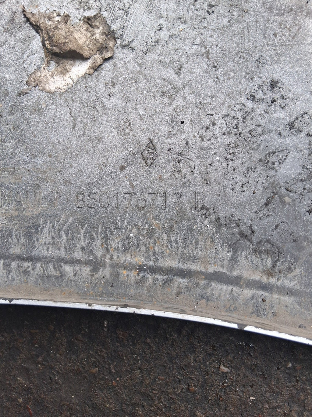 2014 VAUXHALL VIVARO NSR LEFT NEAR PASSENGER SIDE REAR BUMPER CORNER 850176712R