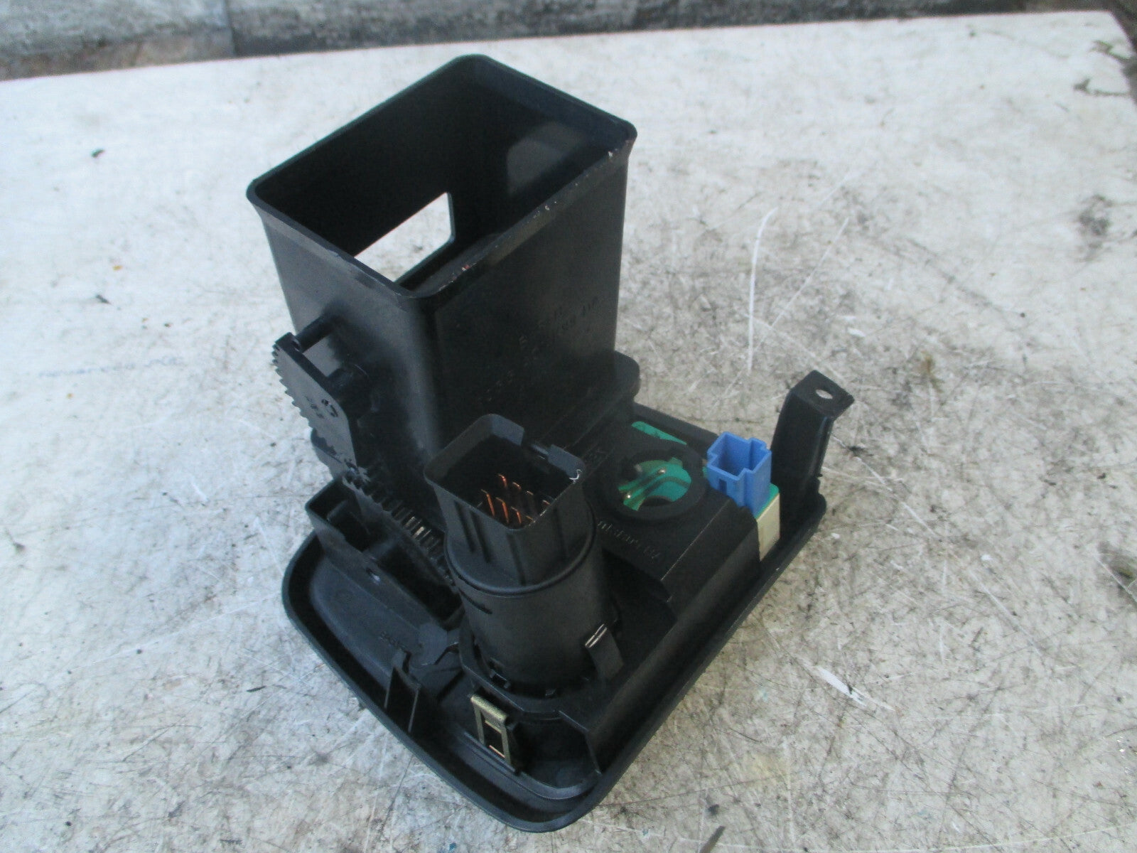 FORD GRANADA MK3 1992 SCORPIO OS DRIVER SIDE AIR VENT
