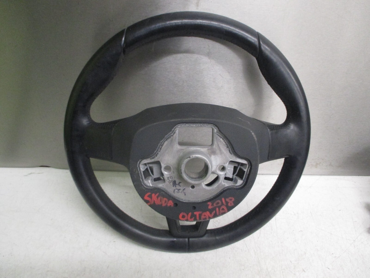 SKODA OCTAVIA MK3 2018 3 SPOKE LEATHER STEERING WHEEL 5E0419091AD