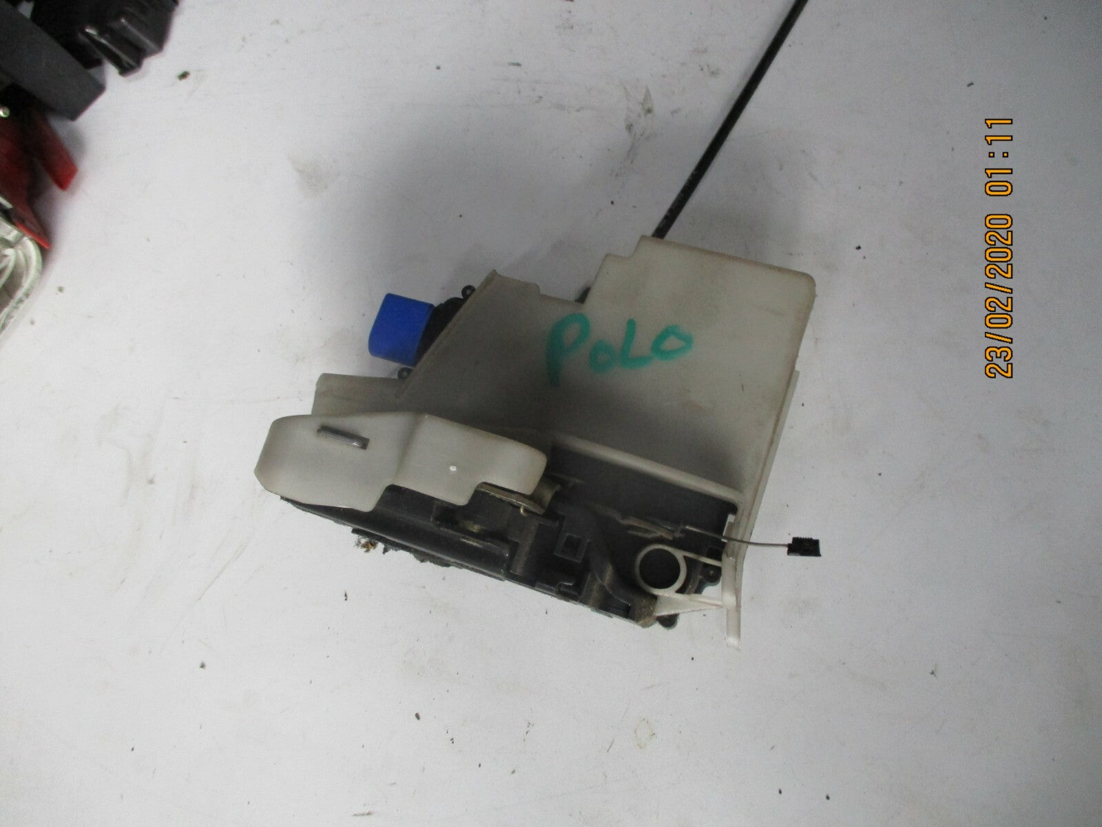 VW VOLKSWAGEN POLO MK4 9N 2003 OSF DRIVER SIDE FRONT DOOR LOCK MECH