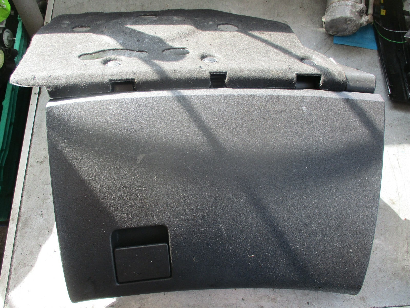 VAUXHALL INSIGNIA MK1 GLOVE BOX COMPARTMENT BLACK 13273294