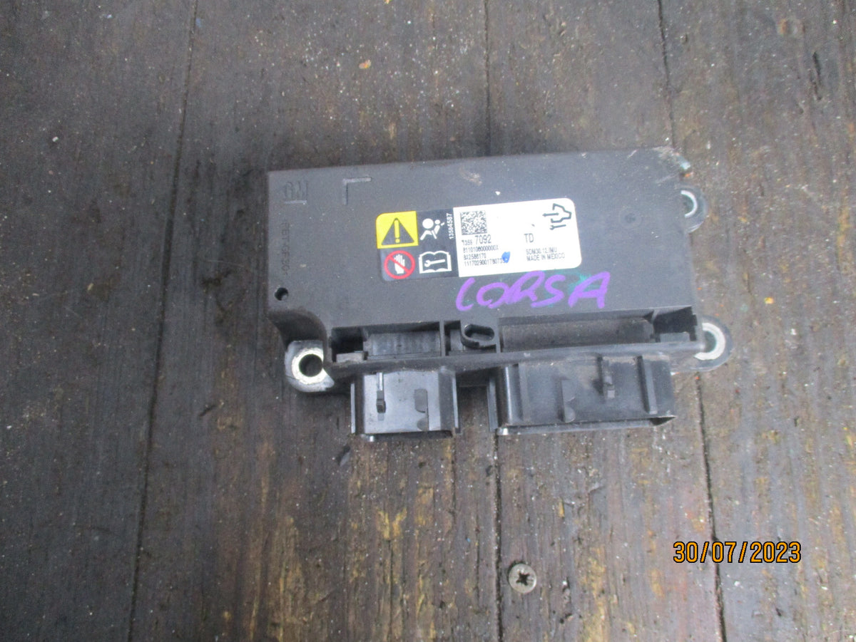 VAUXHALL CORSA E ECU AIRBAG CONTROL UNIT 13597092