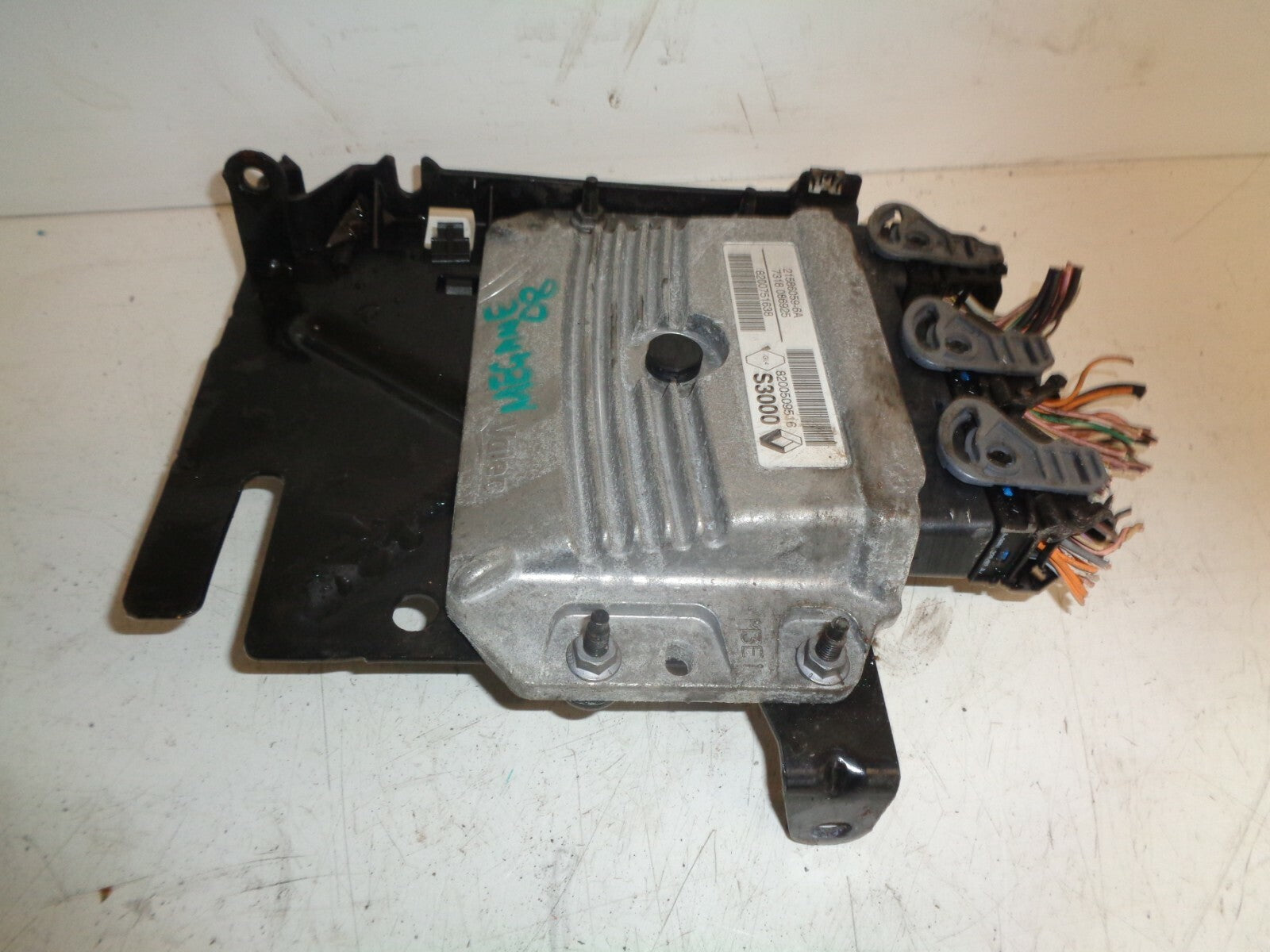 RENAULT MEGANE MK2 2008 1.9 DCI ENIGNE ECU MODULE UNIT 8200751638