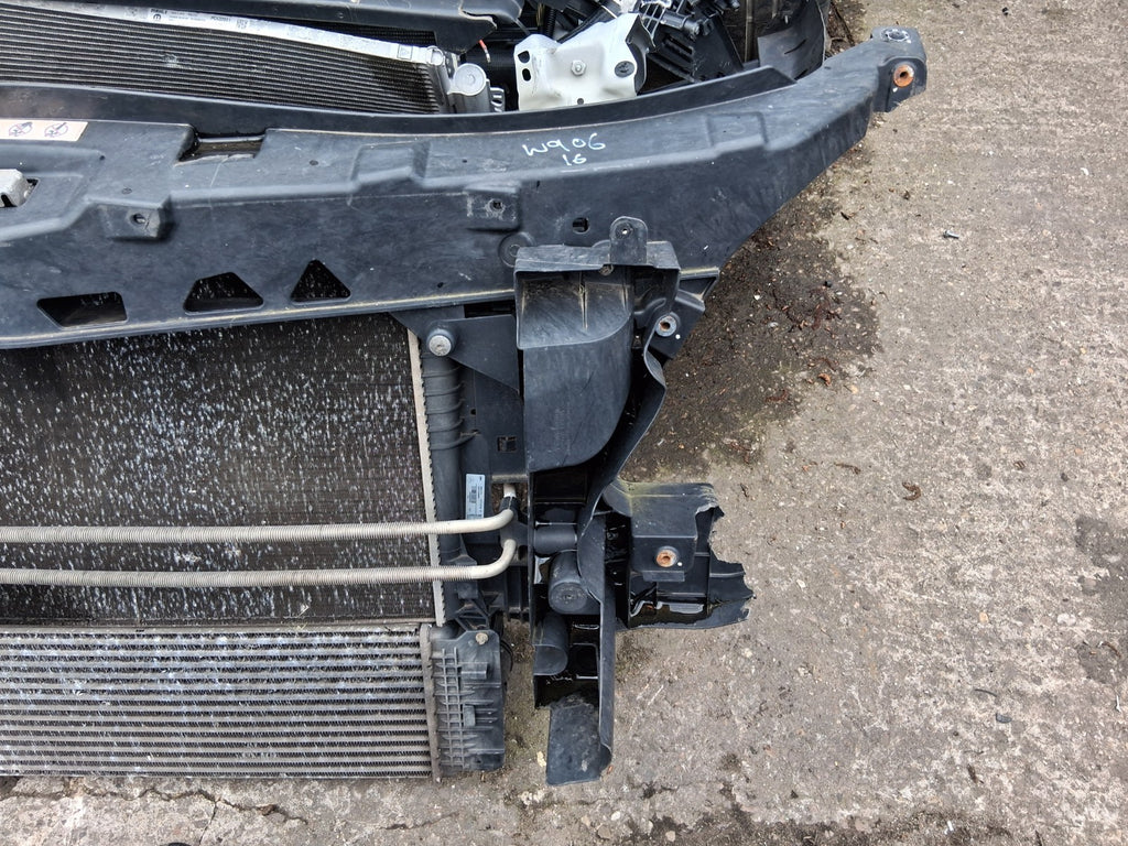 2016 MERCEDES SPRINTER W906 2.1 DIESEL FRONT PANEL RADPACK RADIATOR A9065000202