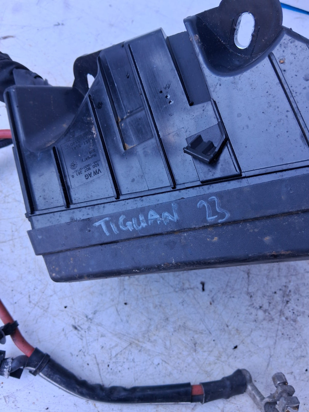 2023 VW VOLKSWAGEN TIGUAN MK2 2.0 DIESEL FUSE BOX
