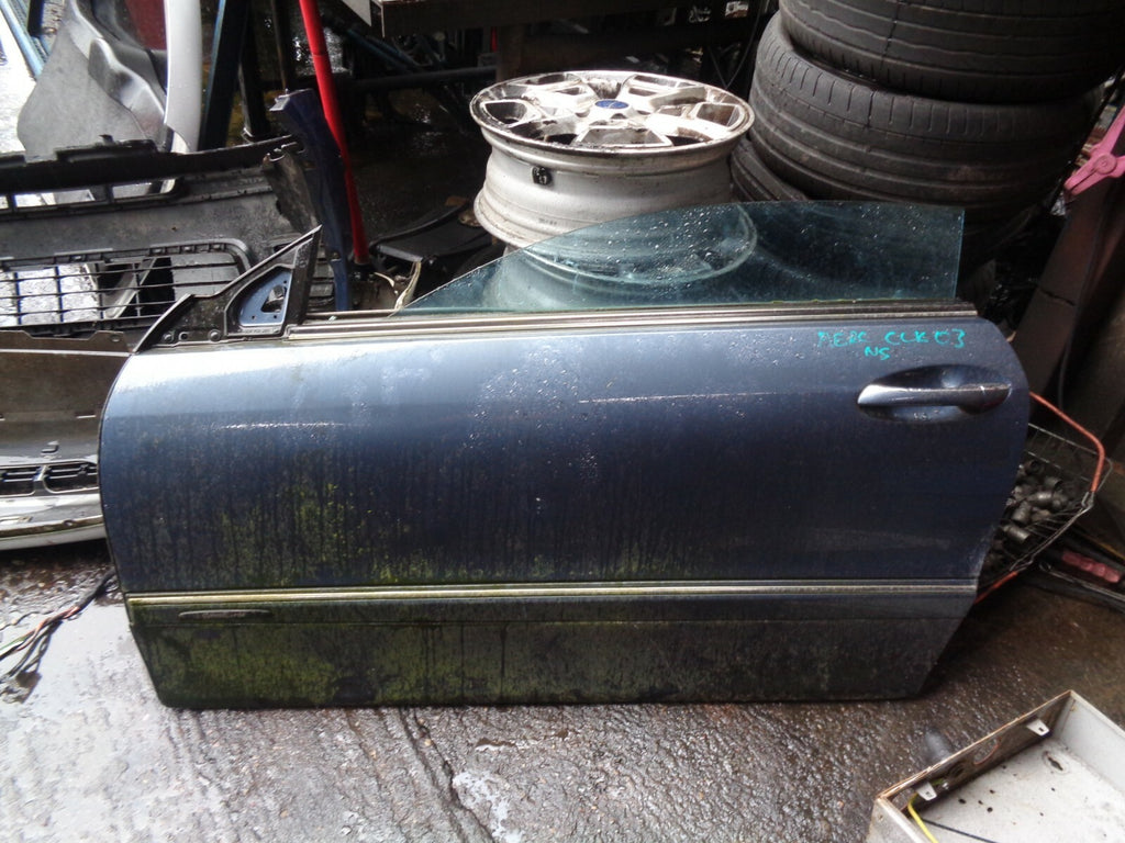 MERCEDES BENZ W209 COMPLETE FRONT PASSENGER LEFT SIDE DOOR BLUE