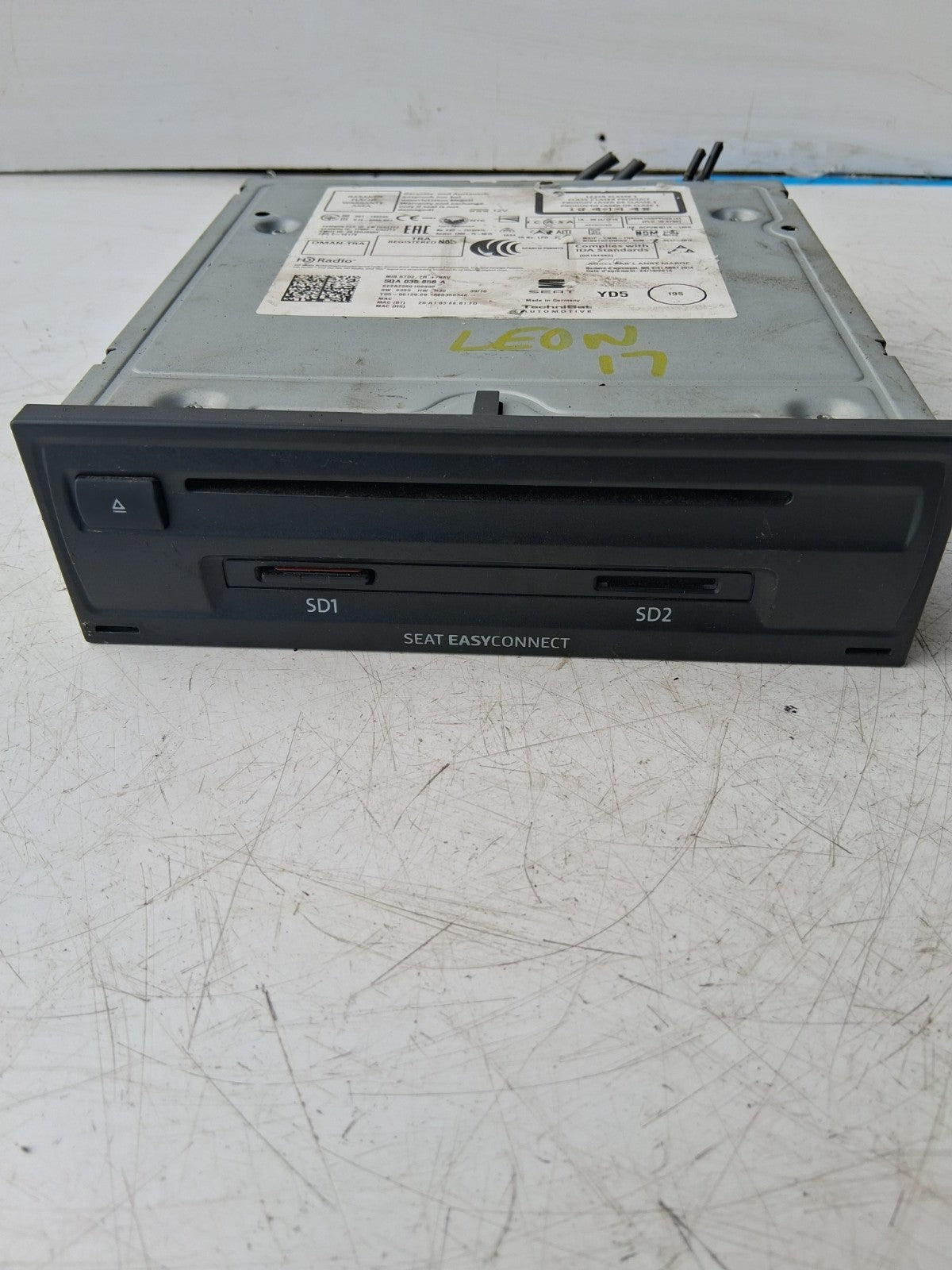 SEAT LEON 2017 MK3 RADIO STEREO CD PLAYER HEAD UNIT 5QA035858A