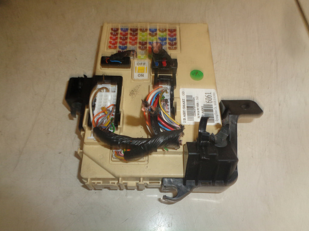 HYUNDAI I30 MK2 2013 1.6 DIESEL FUSE BOX RELAY ASSEMBLY 91950A6061