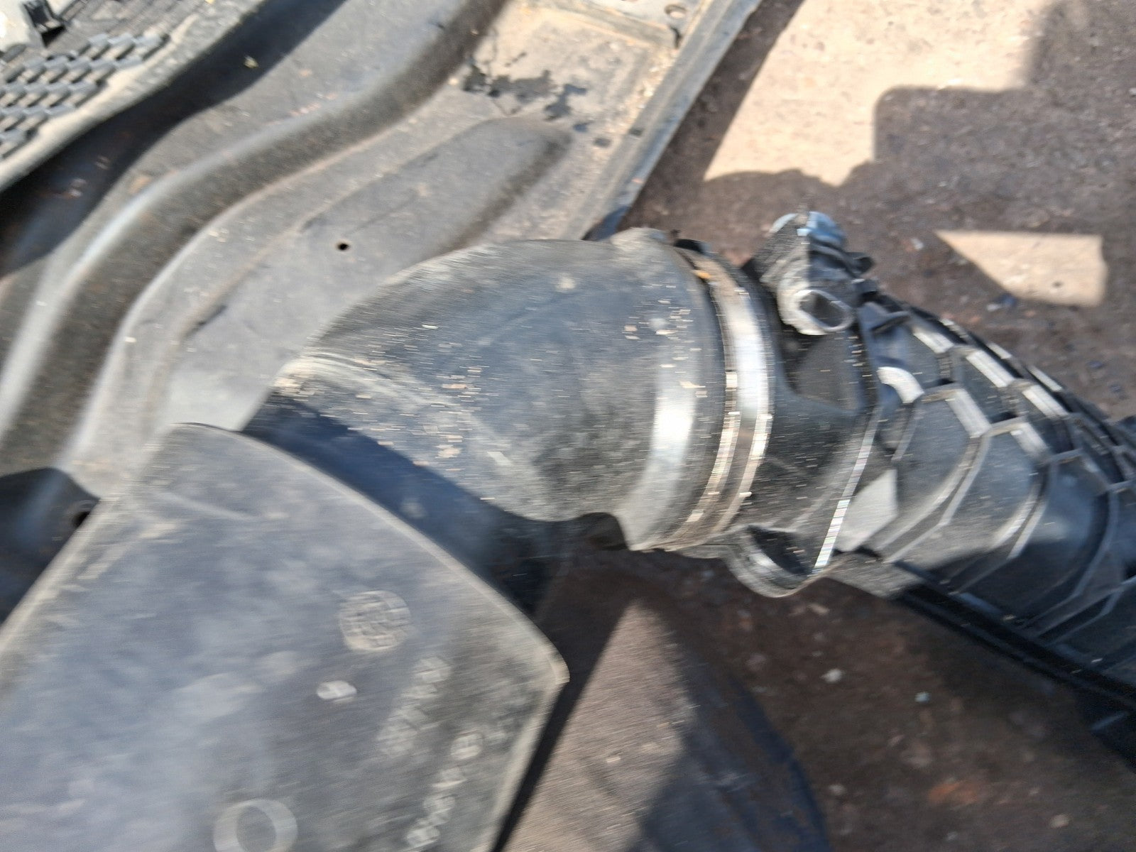 2020 MERCEDES SPRINTER W907 2.0 DIESEL AIR INTAKE PIPE A9075284300