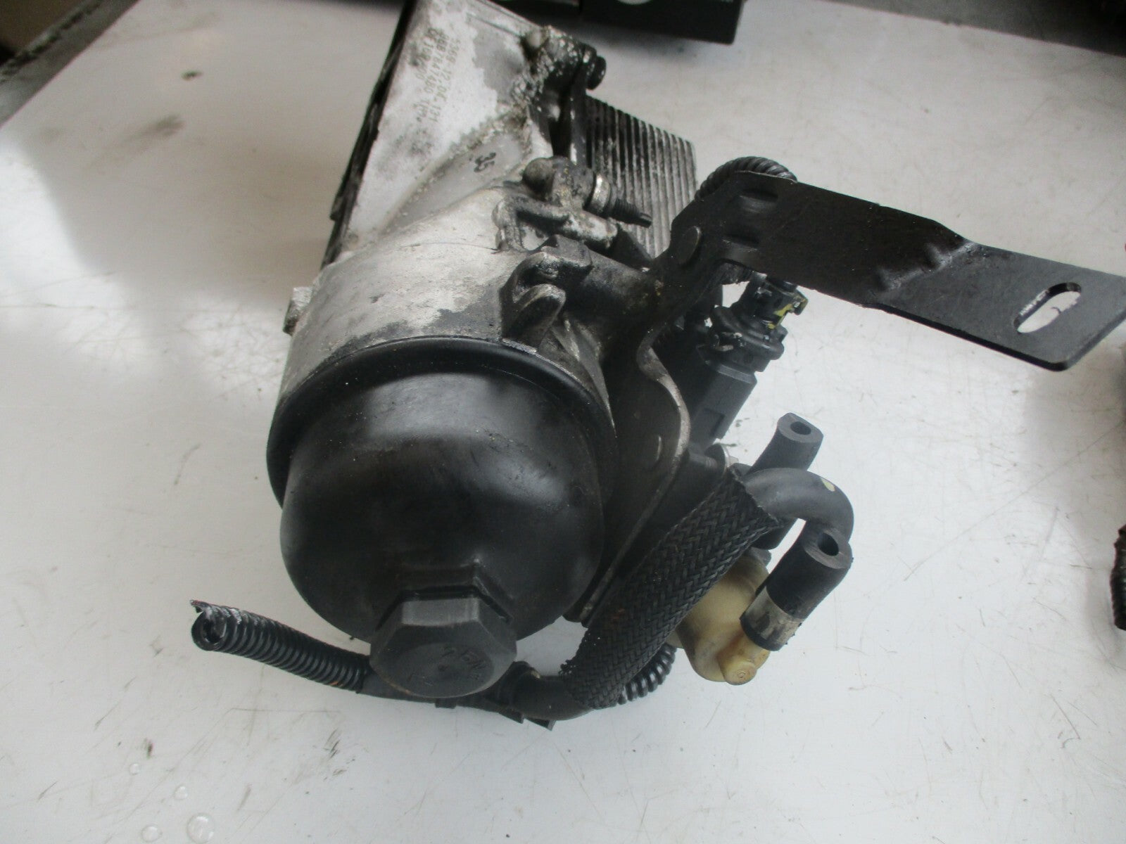 CITROEN C4 GRAND PICASSO 1.6 HDI DIESEL FUEL FILTER HOUSING & COOLER 9687847480