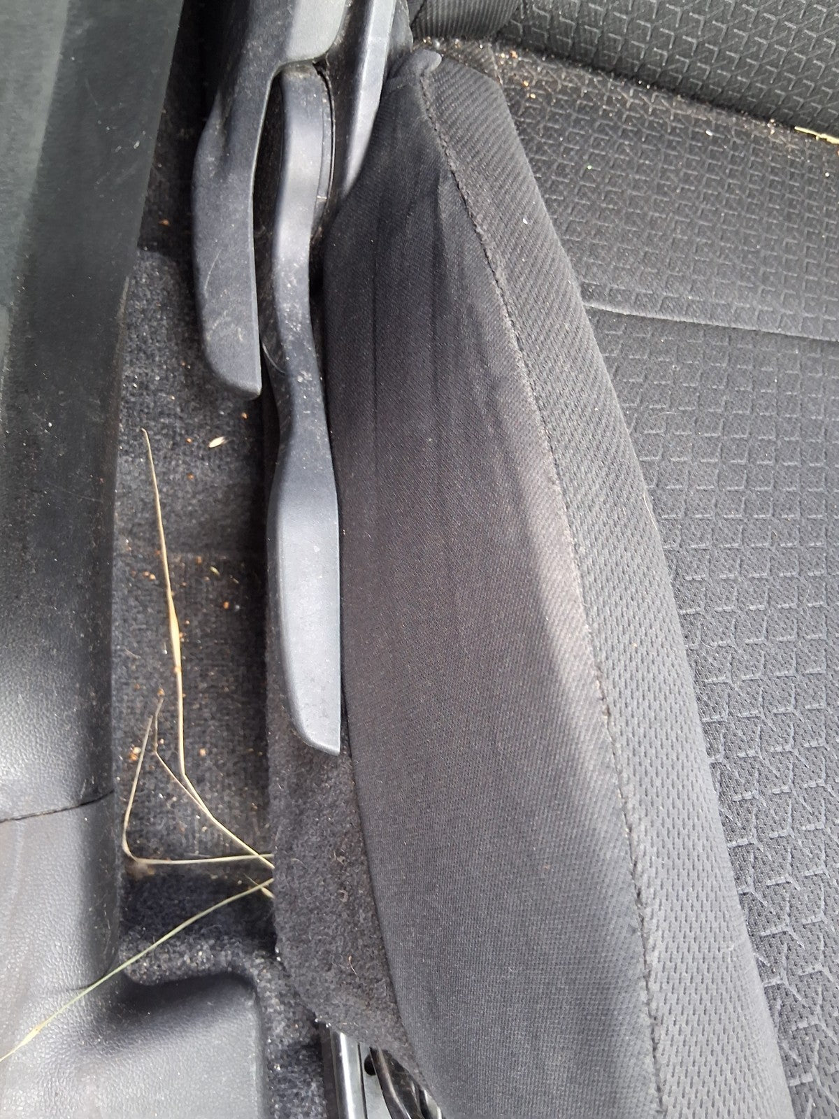 2019 SUZUKI SWIFT MK4 OSF DRIVER SIDE FRONT RIGHT COMPLETE SEAT FABRIC