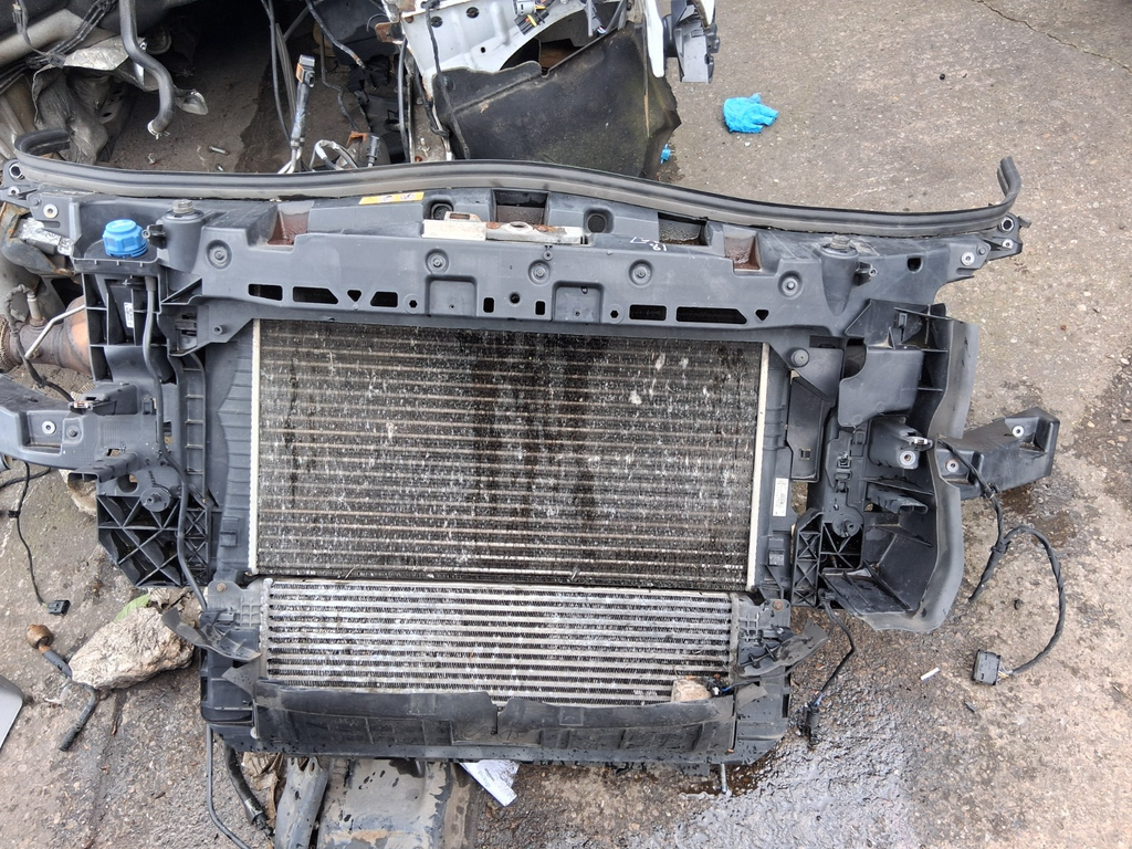 2015 MERCEDES SPRINTER W906 2.1 DIESEL FRONT PANEL RADPACK RADIATOR A9065000002