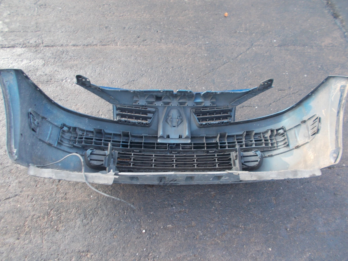 RENAULT MEGANE 2004 FRONT COMPLETE BUMPER BLUE 8200142000