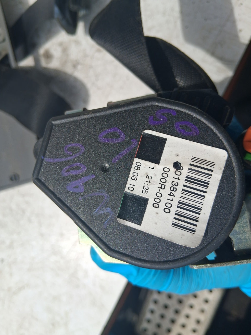 2010 MERCEDES BENZ SPRINTER W906 OSF DRIVER SIDE FRONT RIGHT SEAT BELT