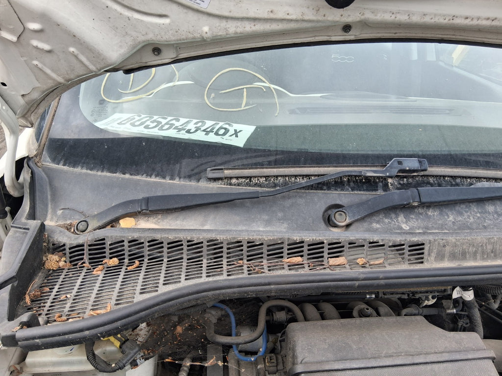 2019 FIAT 500L HATCHBACK FRONT WINDSCREEN WIPER MOTOR LINKAGES