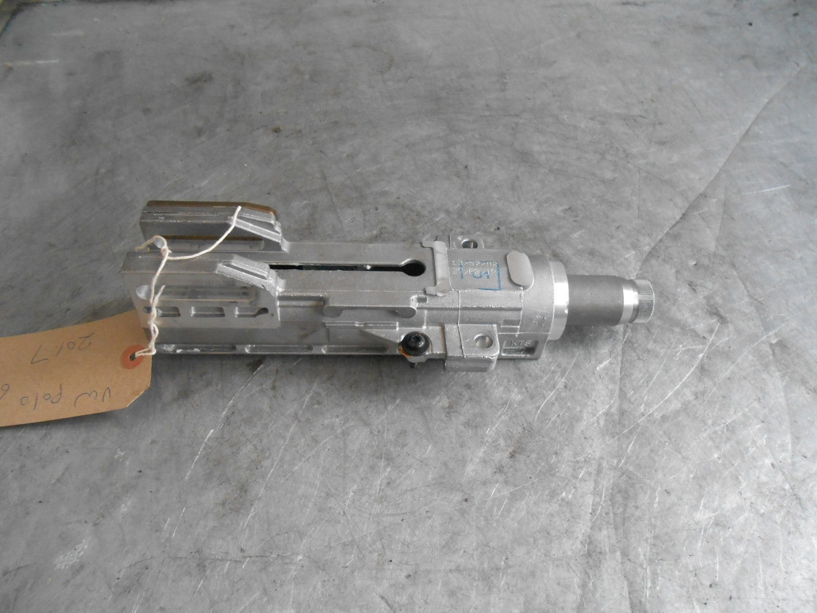 VW VOLKSWAGEN POLO 6C (MK5) STEERING COLUMN TOP SECTION