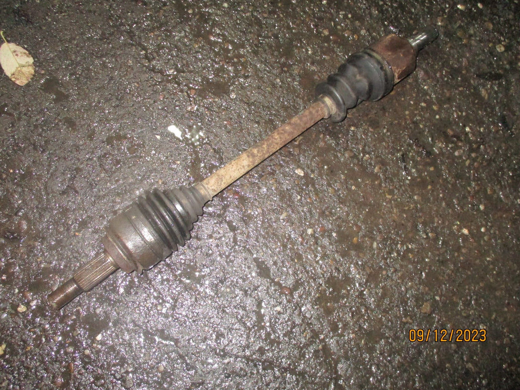 RENAULT KANGOO MK2 2010 1.5 DIESEL NSF PASSENGER SIDE FRONT DRIVESHAFT