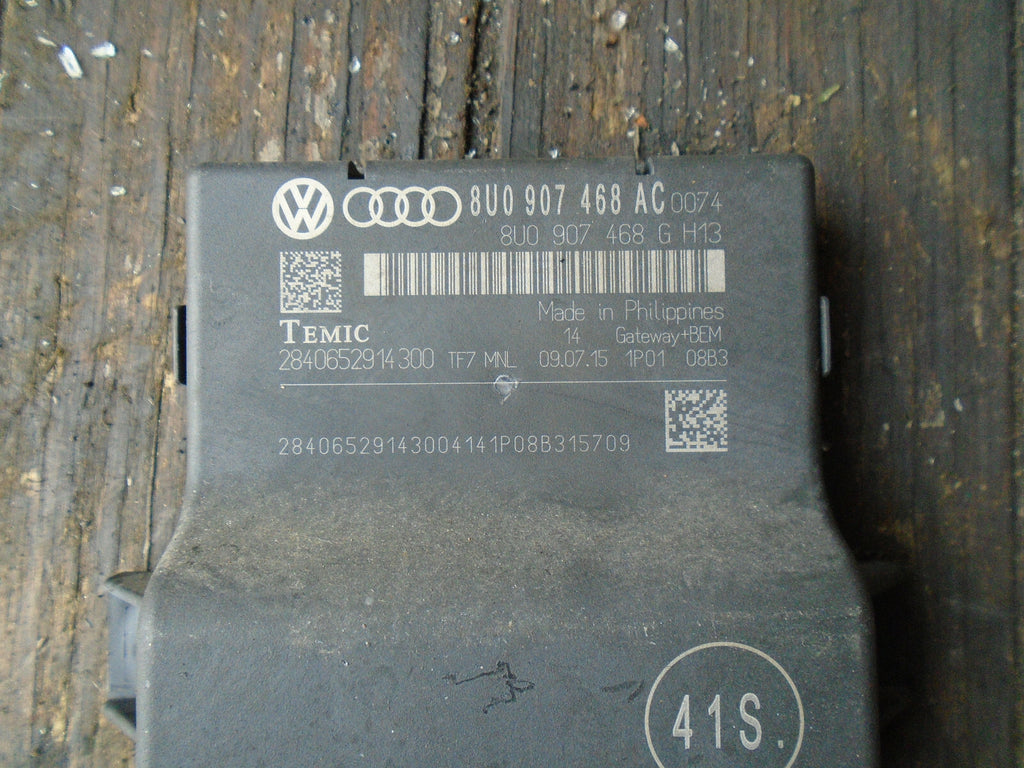 AUDI A1 8X 2015 3 DOOR OS DRIVER SIDE DOOR CONTROL UNIT GATEWAY ECU 8U0907468AC