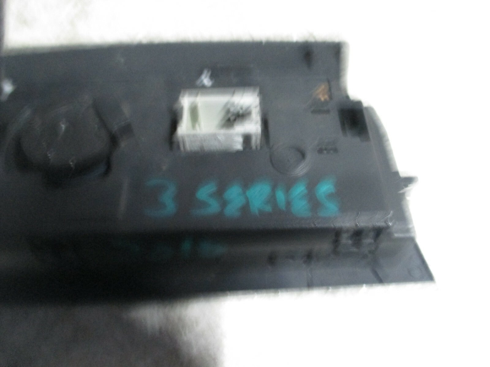 BMW 3 SERIES 2010 E90 HEATHER CONTROL PANEL 911713601