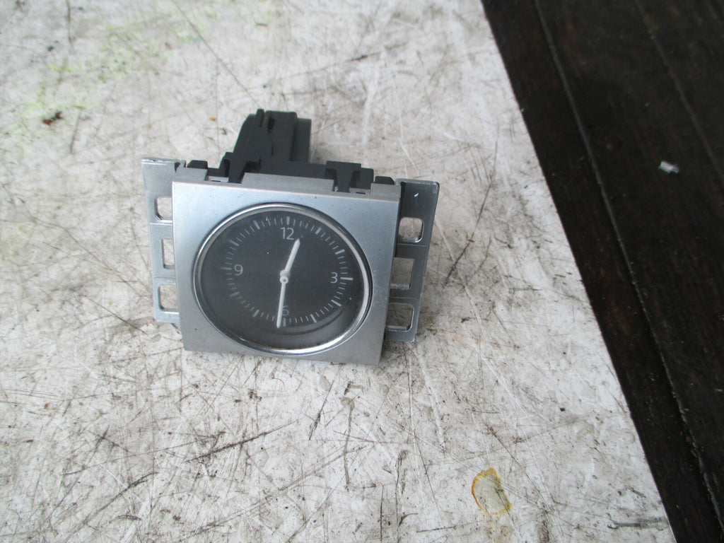 VW VOLKSWAGEN PASSAT 2014 B7 DASHBOARD CLOCK 3AA919204A