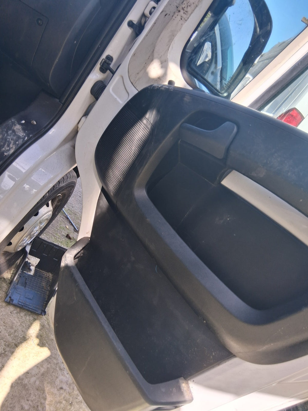 2021 CITROEN RELAY MK3 OSF DRIVER SIDE FRONT WINDOW MOTOR & REGULATOR