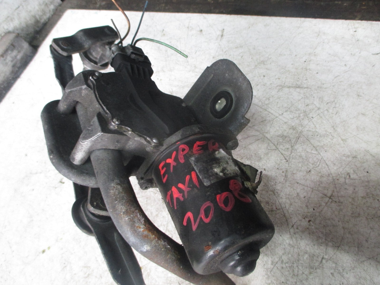 PEUGEOT EXPERT MK1 2008 FRONT WIPER MOTOR