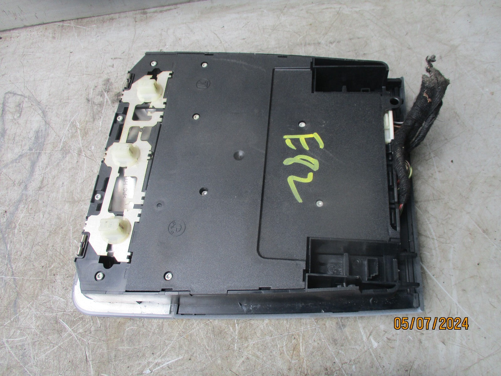 BMW 1 SERIES E82 2009 FRONT INTERIOR ROOF READING LIGHT 9205111