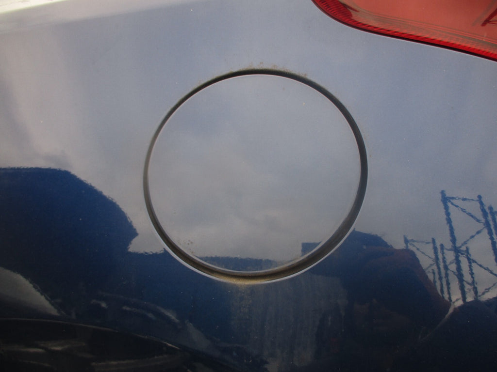 2018 TOYOTA AURIS E180 MK2 FUEL FILLER FLAP COVER BLUE 8T5