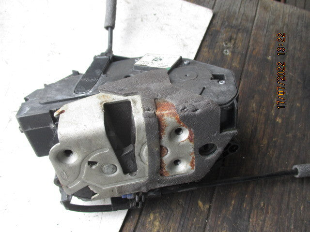 FORD FOCUS MK3 2016 OSF DRIVER SIDE FRONT DOOR LOCK MECHANISM BM5AA21812CF