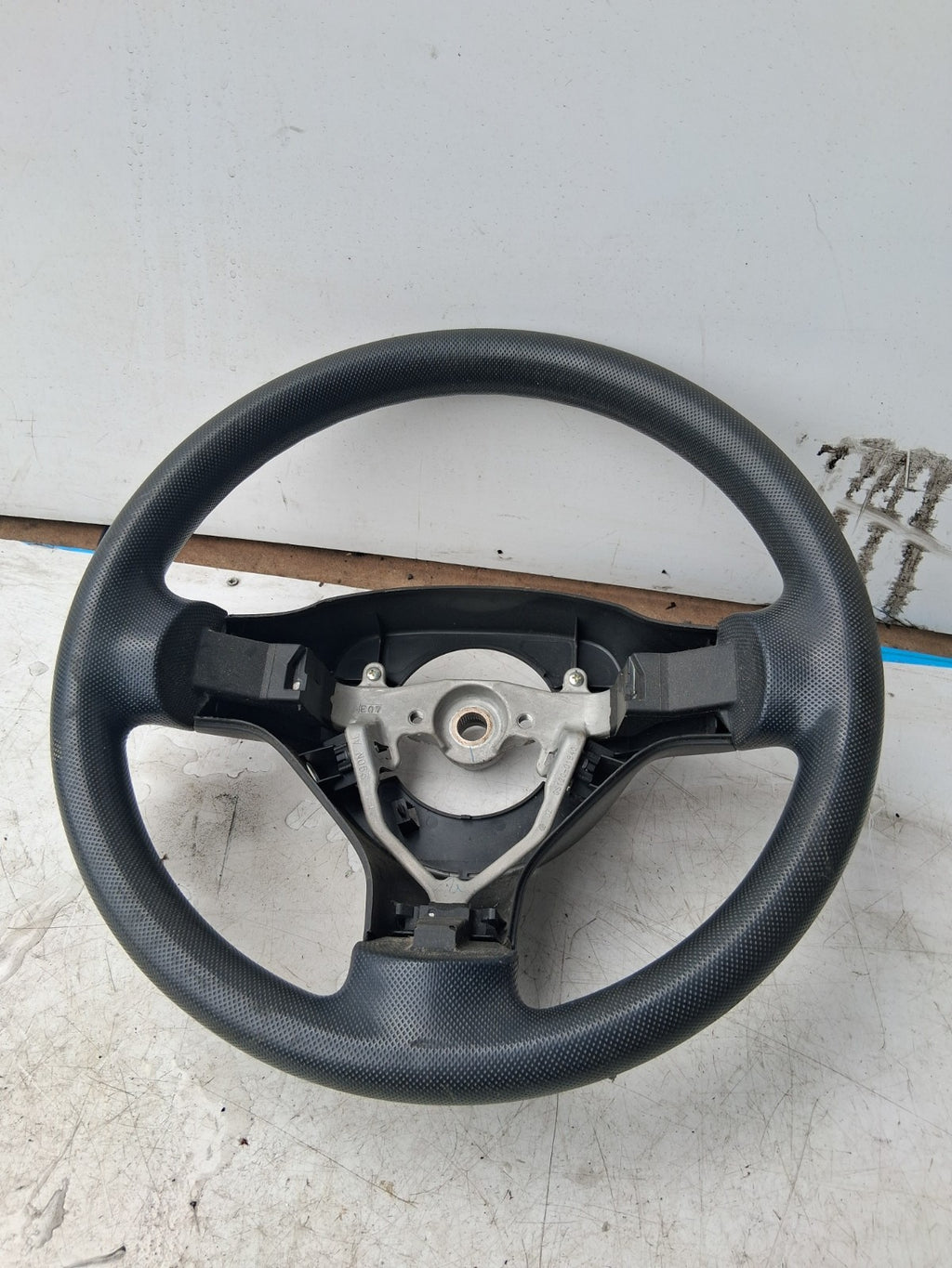 2008 CITROEN C1 MK1 3 SPOKE LEATHER STEERING WHEEL