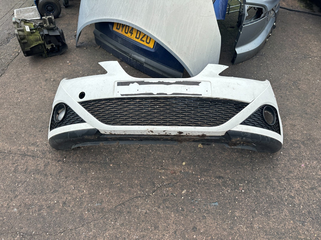 2012 SEAT IBIZA MK4 FRONT BUMPER WHITE PRE FACELIFT 6J0807221 A