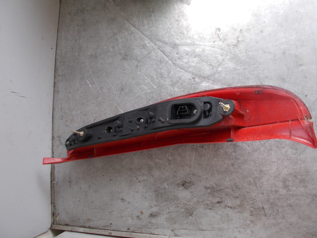 FIAT GRANDE PUNTO MK2 OS/ DRIVER SIDE REAR LIGHT 467638620