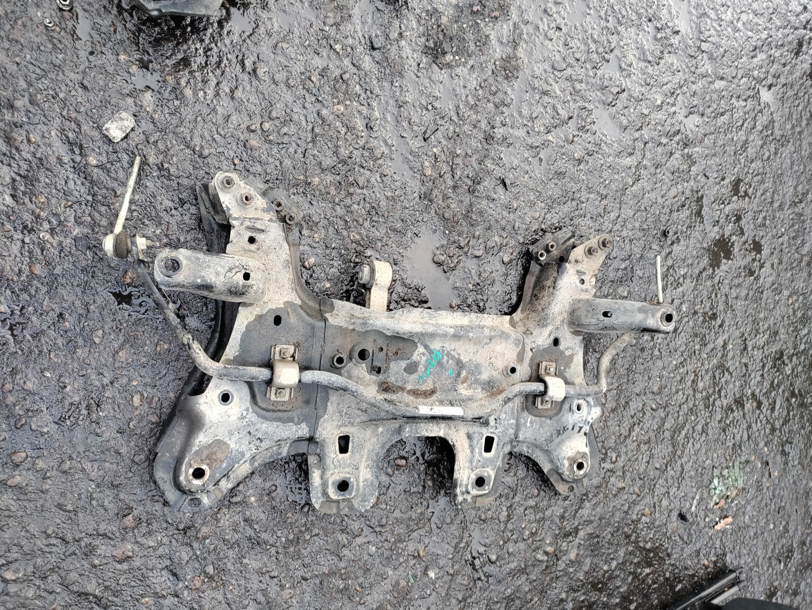 2019 FIAT PANDA MK3 1.2 PETROL FRONT SUB FRAME